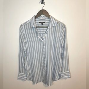 Banana Republic Parker tunic fit shirt